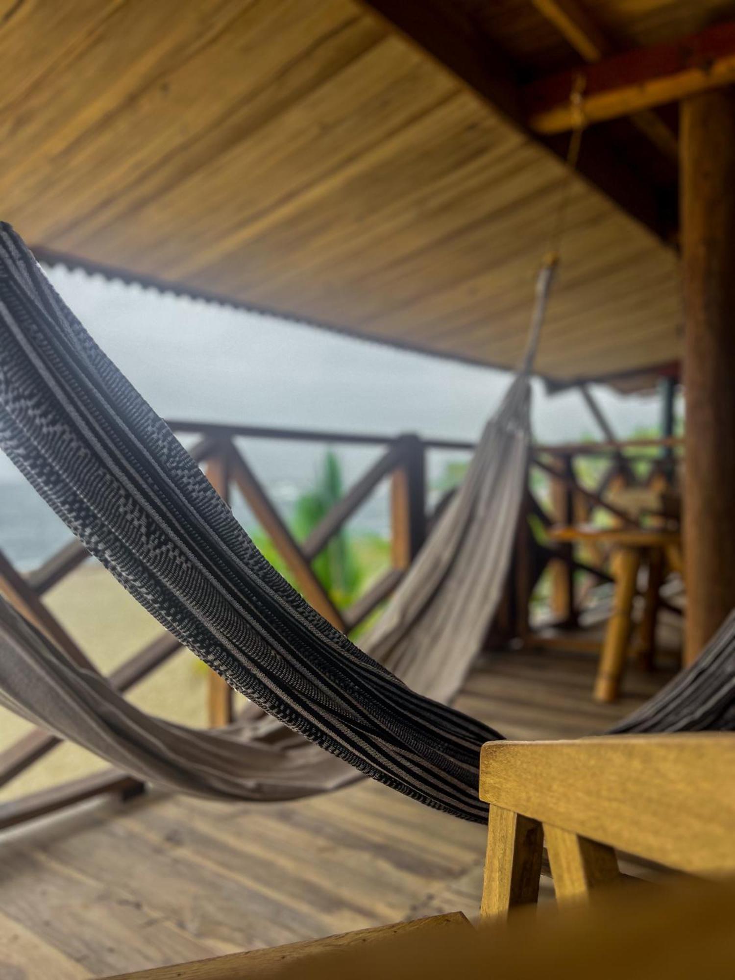 Hostal Mocambo Beach Guachaca Екстер'єр фото
