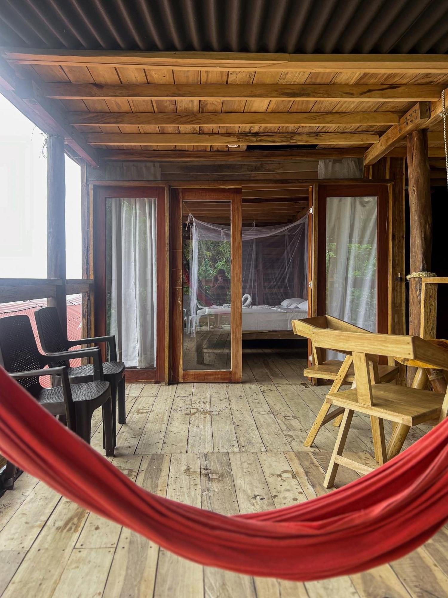 Hostal Mocambo Beach Guachaca Екстер'єр фото