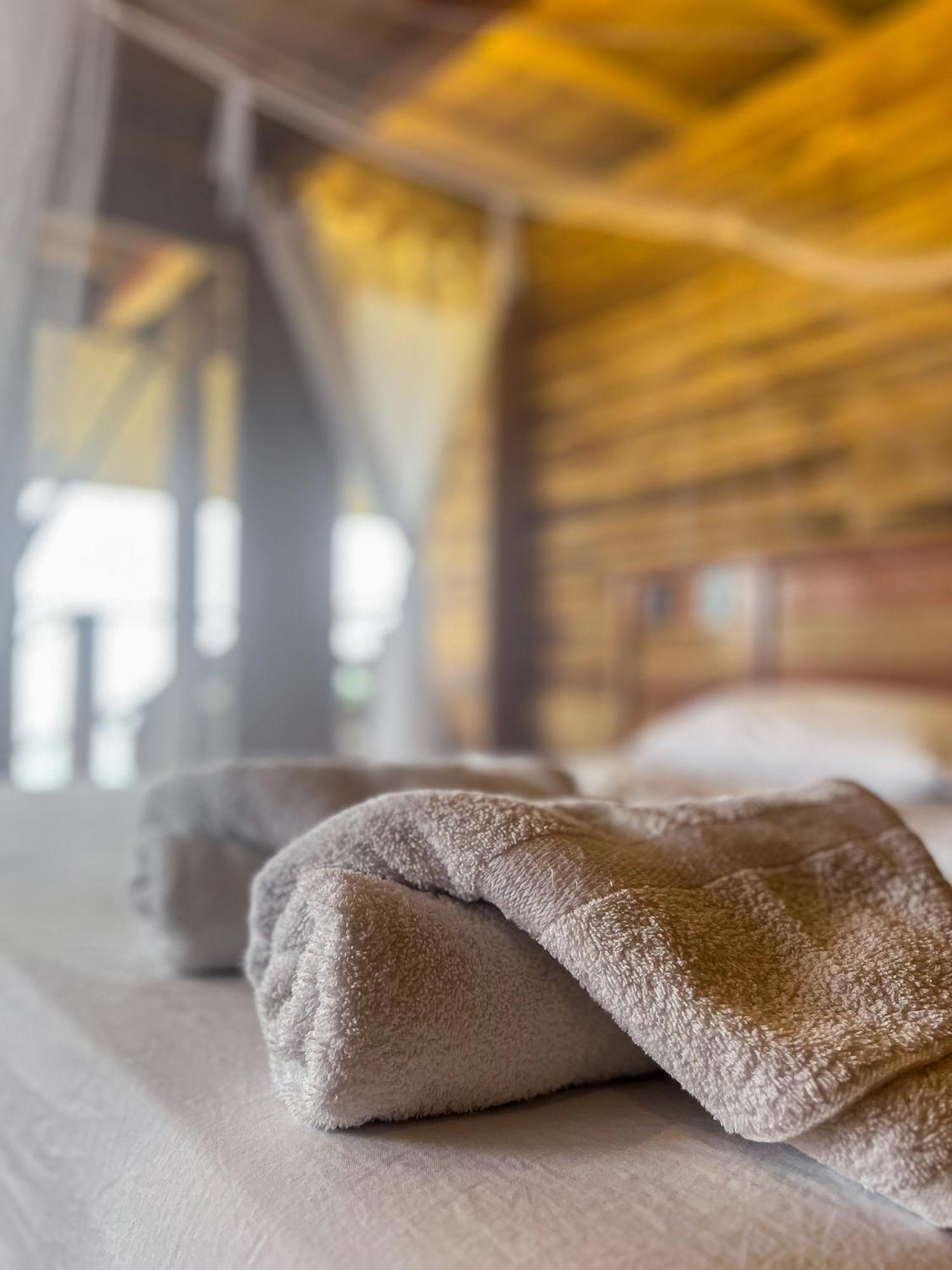 Hostal Mocambo Beach Guachaca Екстер'єр фото