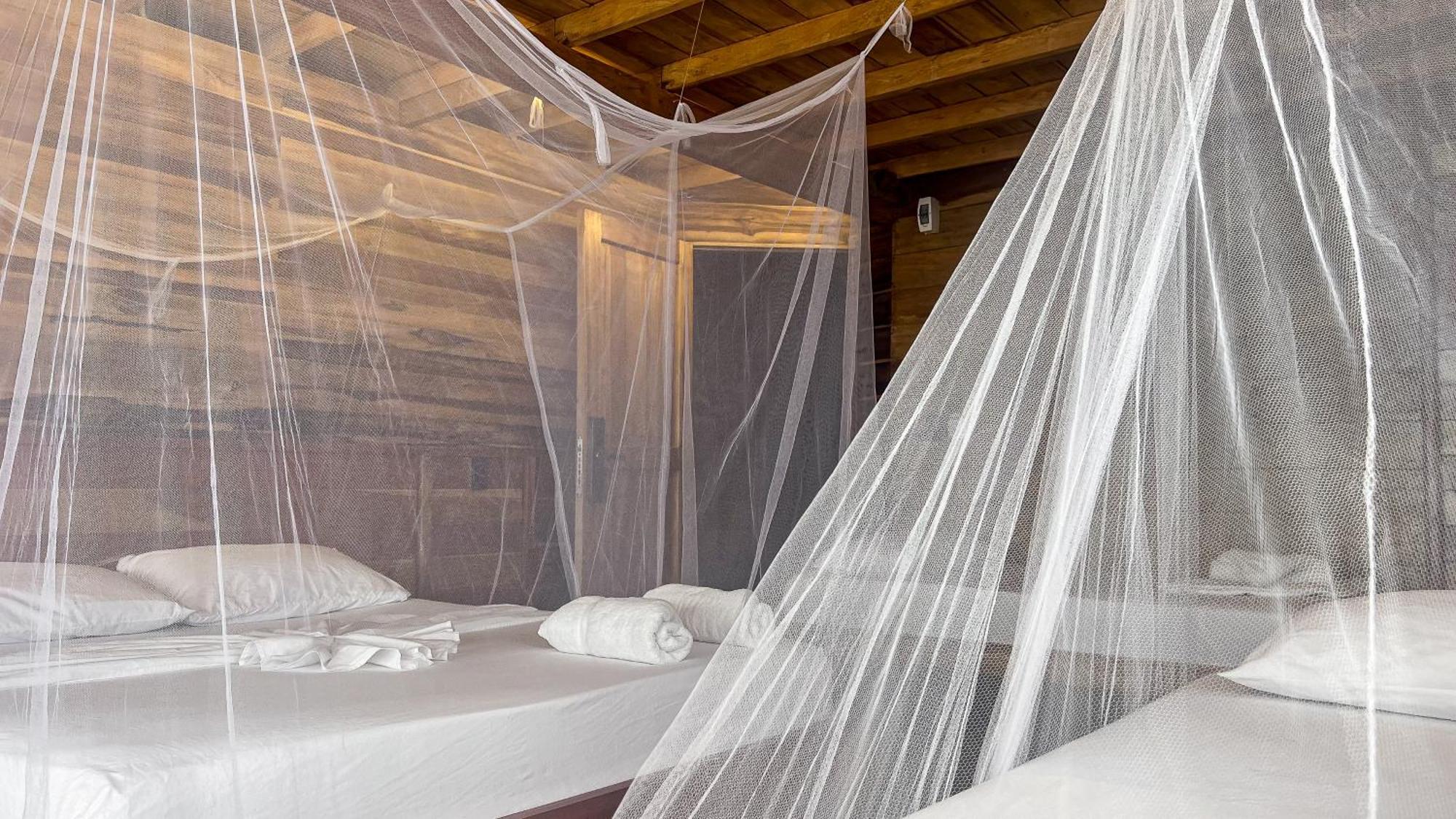 Hostal Mocambo Beach Guachaca Екстер'єр фото